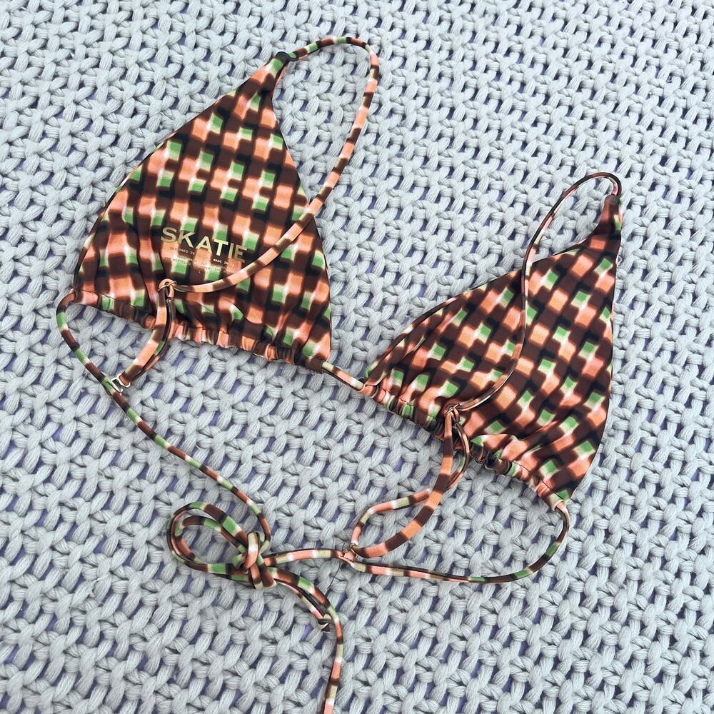 Skatie• ‘Ella’ Bikini Top in MIRAGE - Picture 7 of 10